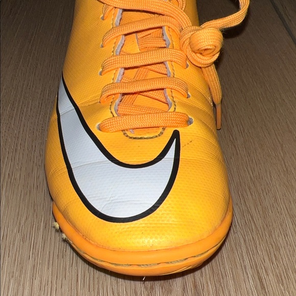 Nike Mercurial Kid’s Soccer Shoes in Orange and Black - Picture 7 of 16